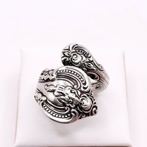 Size 6 Vintage Towle 1964 Ornate Sterling Silver Spoon Ring